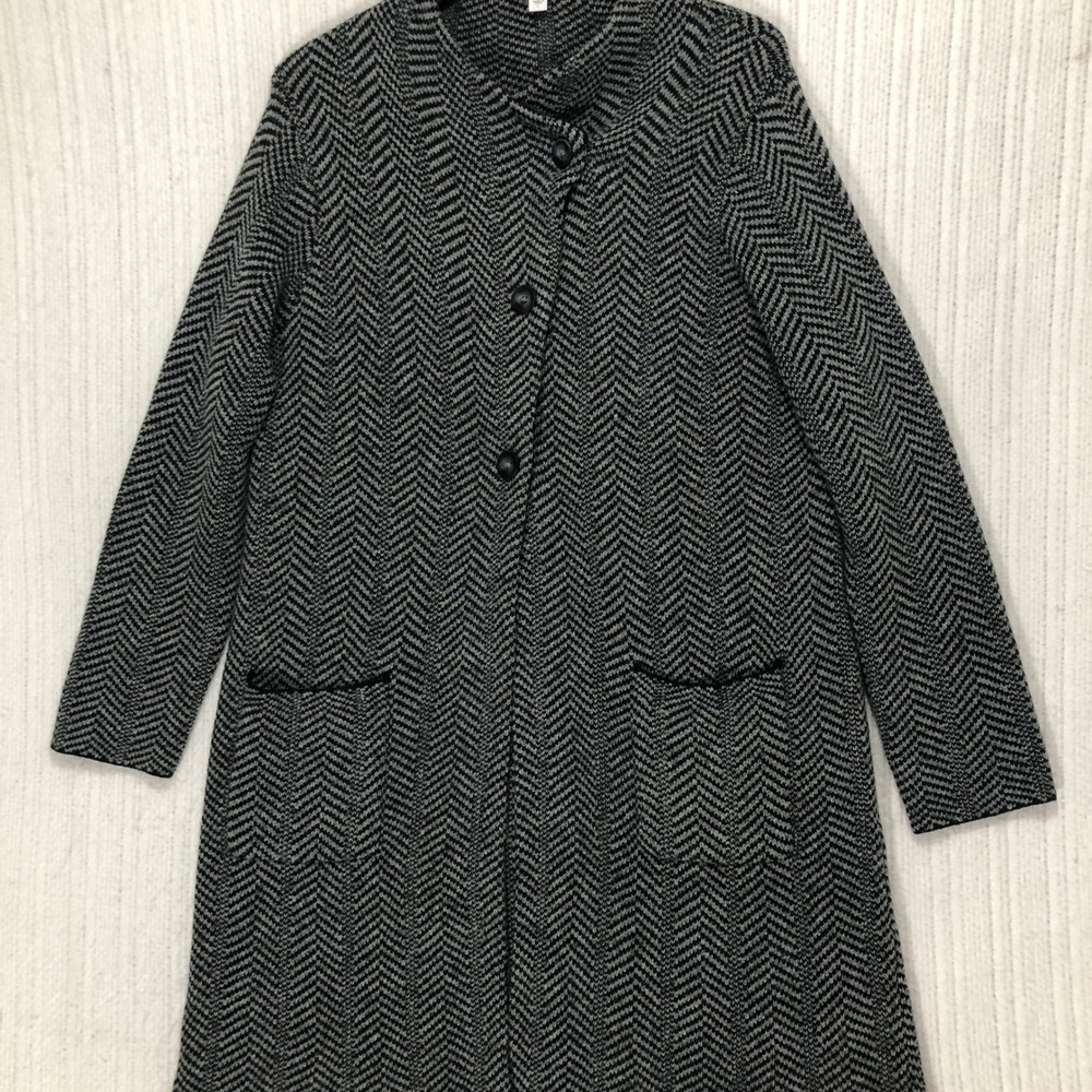 Women's Black and Gray Herringbone Coat